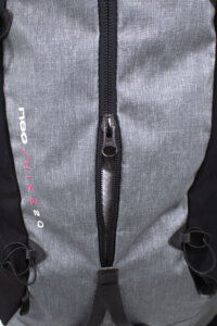 Neo-hike-woman-details-16